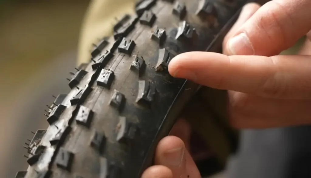 Different Models and Sizes of Mountain Bike Tire