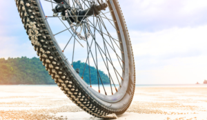Buying Guide for Best Mountain Bike Tires For Desert Riding