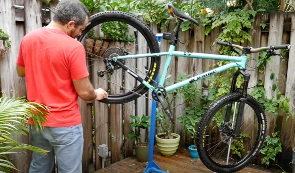 10 Ridiculously Cheap Mountain Bike Upgrades You Never Knew