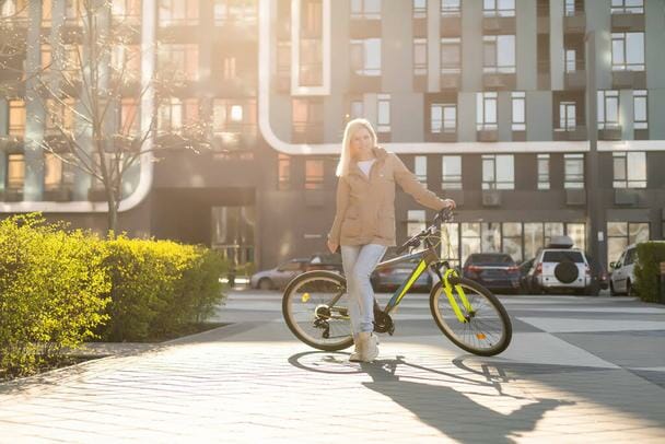 Hybrid Bike with woman
