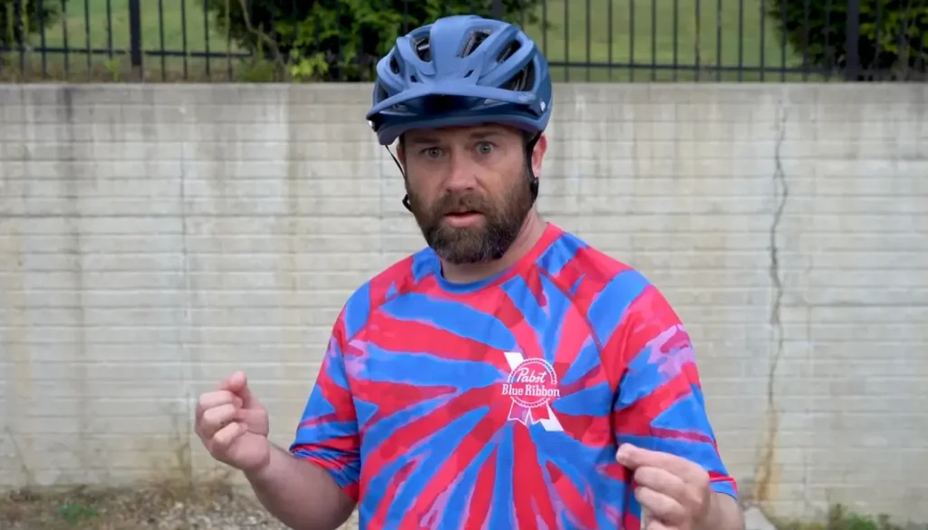 What To Wear Mountain Biking in Summer