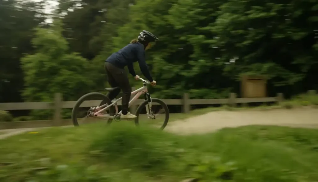 know a few more facts about women's mountain bikes