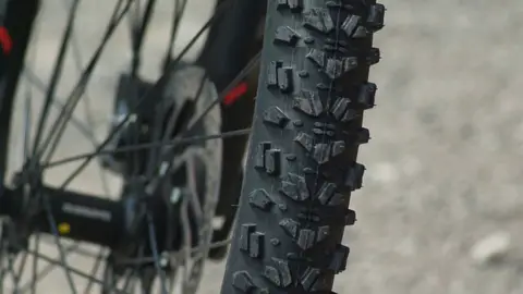 Advantages of Tubeless Tires