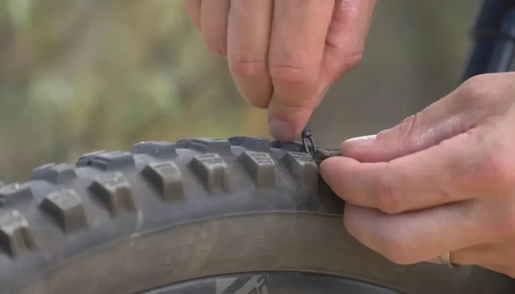 What are the Advantages of Using a Tubeless Tire