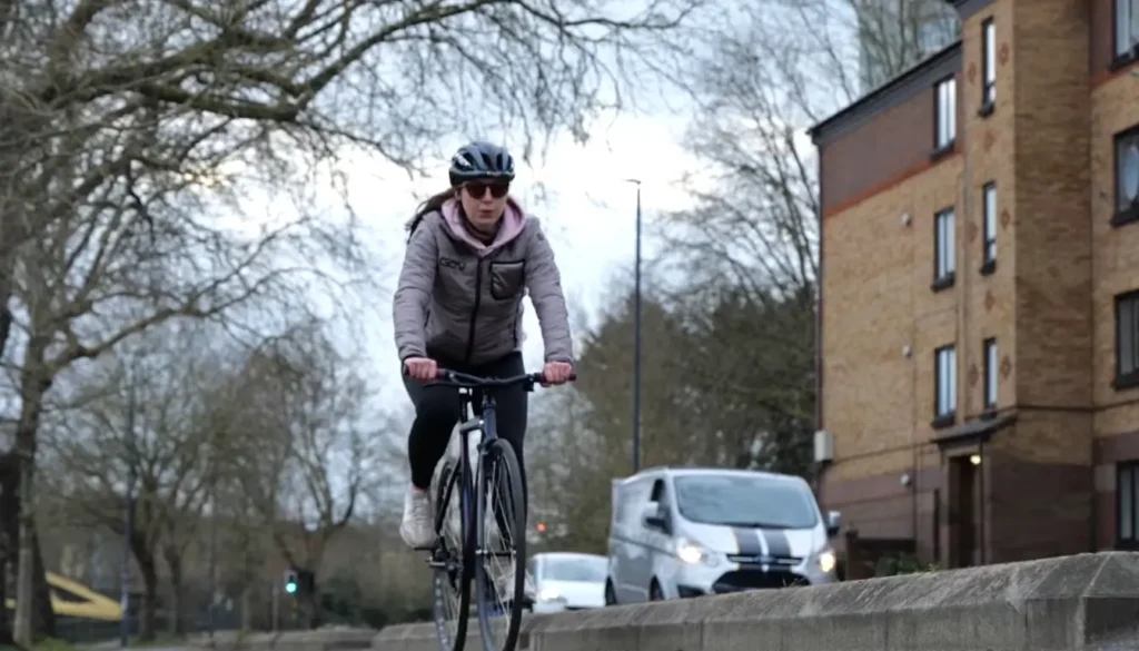 Expert Riders Tips Safely Ride A Fixie Downhill